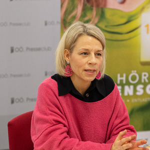 Mag.a Barbara Lanzerstorfer-Holzner, Referentin TelefonSeelsorge O? ? Notruf 142