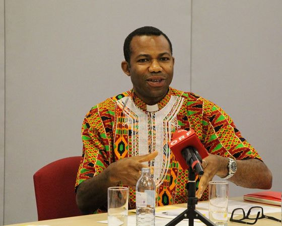Dr. Paulinus Anaedu.